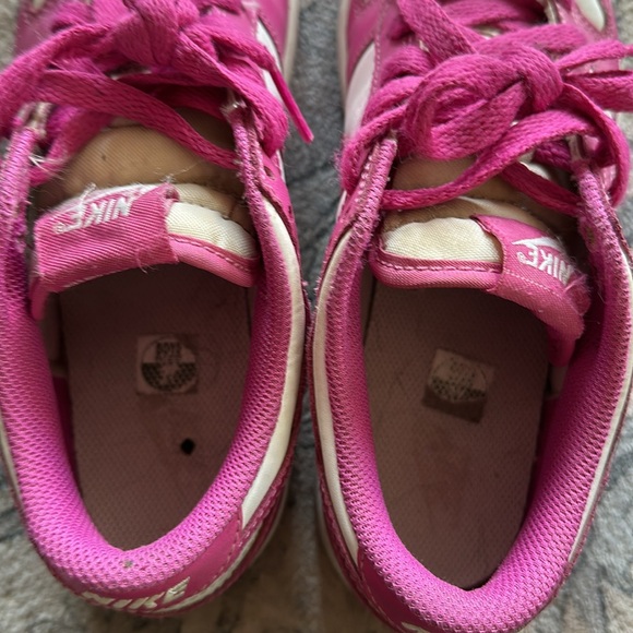 Nike Dunks - Picture 6 of 6